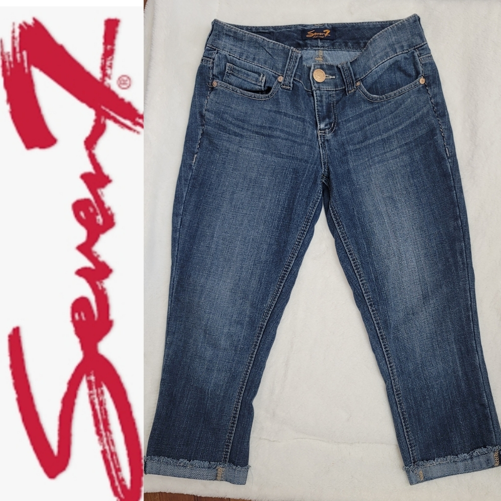 Seven 7 Capris - Picture 3 of 10